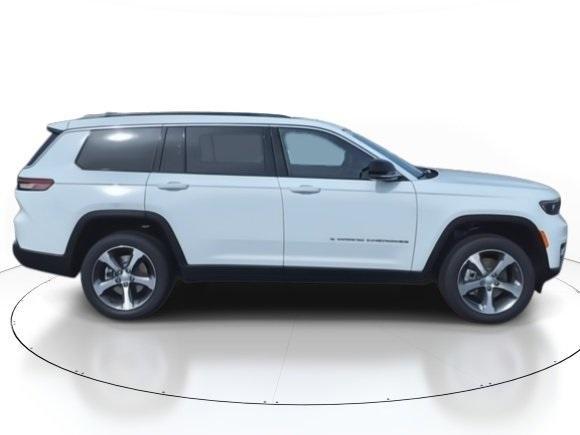 new 2024 Jeep Grand Cherokee L car, priced at $45,145