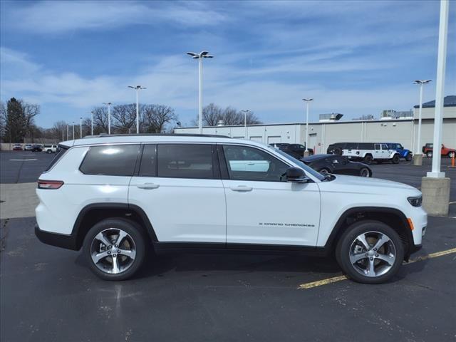 new 2024 Jeep Grand Cherokee L car, priced at $50,645