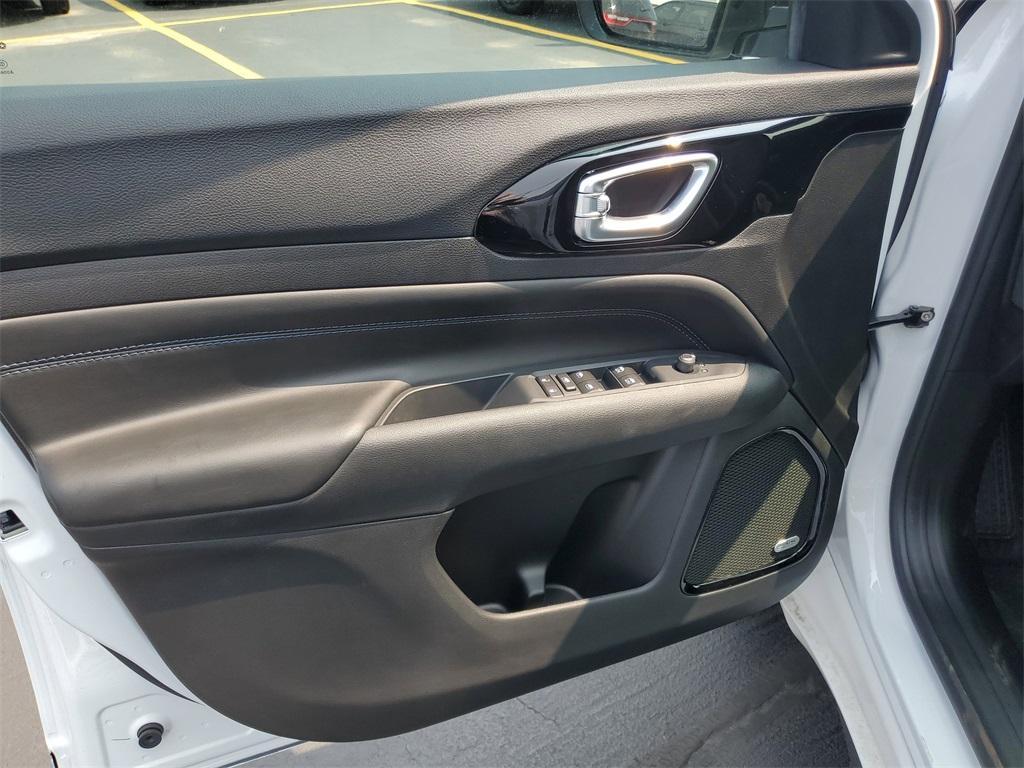 new 2025 Jeep Compass car, priced at $31,606