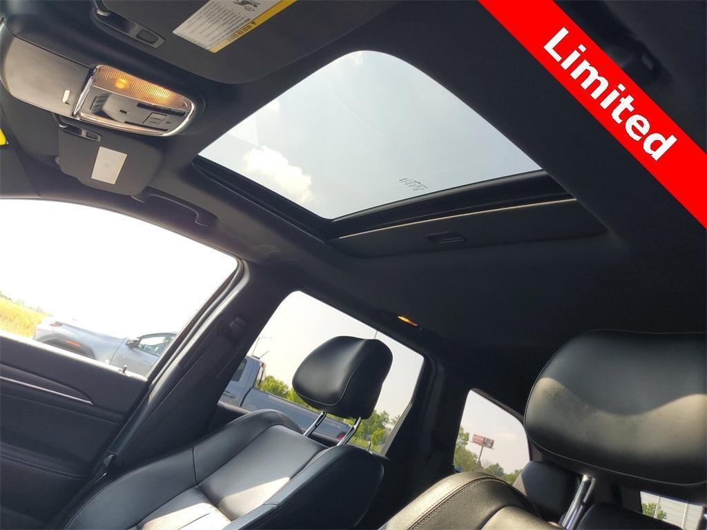 used 2015 Jeep Grand Cherokee car, priced at $11,495