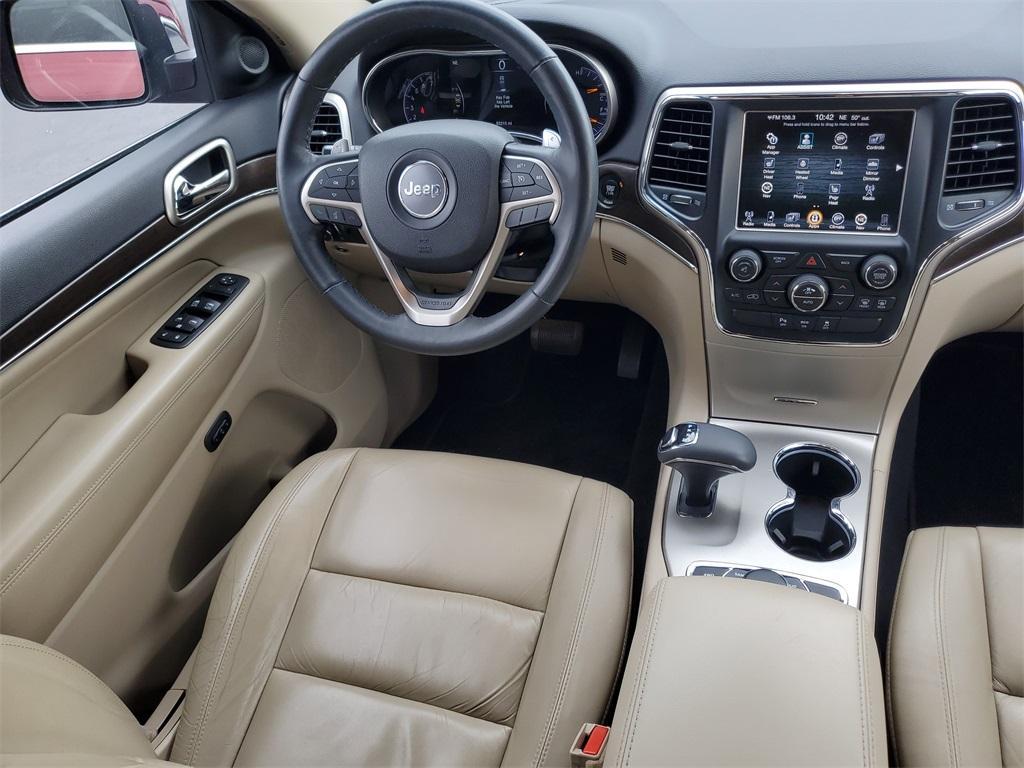 used 2015 Jeep Grand Cherokee car, priced at $11,977