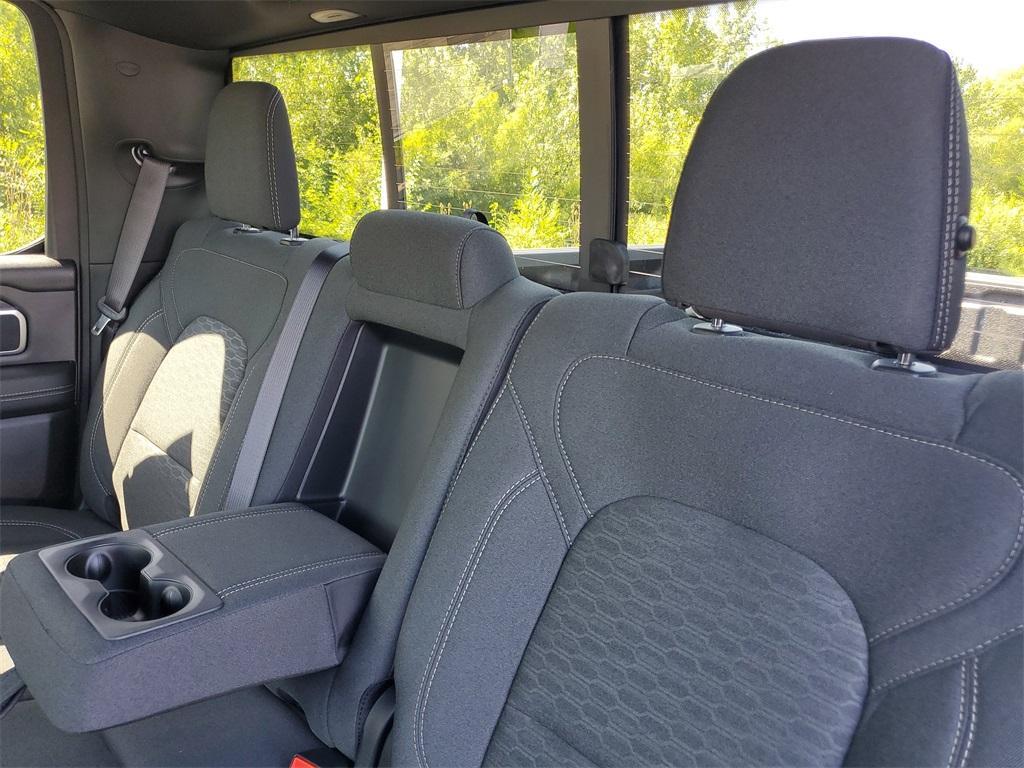 new 2025 Ram 1500 car, priced at $46,405