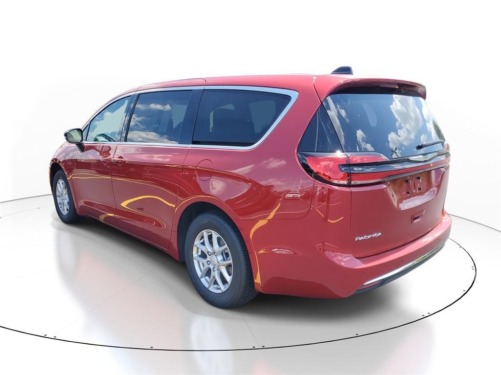 new 2025 Chrysler Pacifica car, priced at $42,166