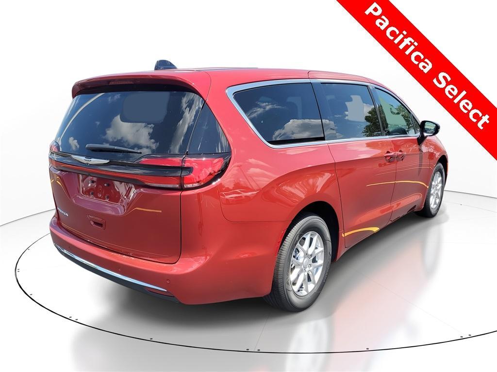 new 2025 Chrysler Pacifica car, priced at $40,666