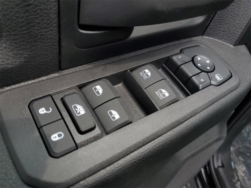 new 2025 Ram 2500 car, priced at $50,927