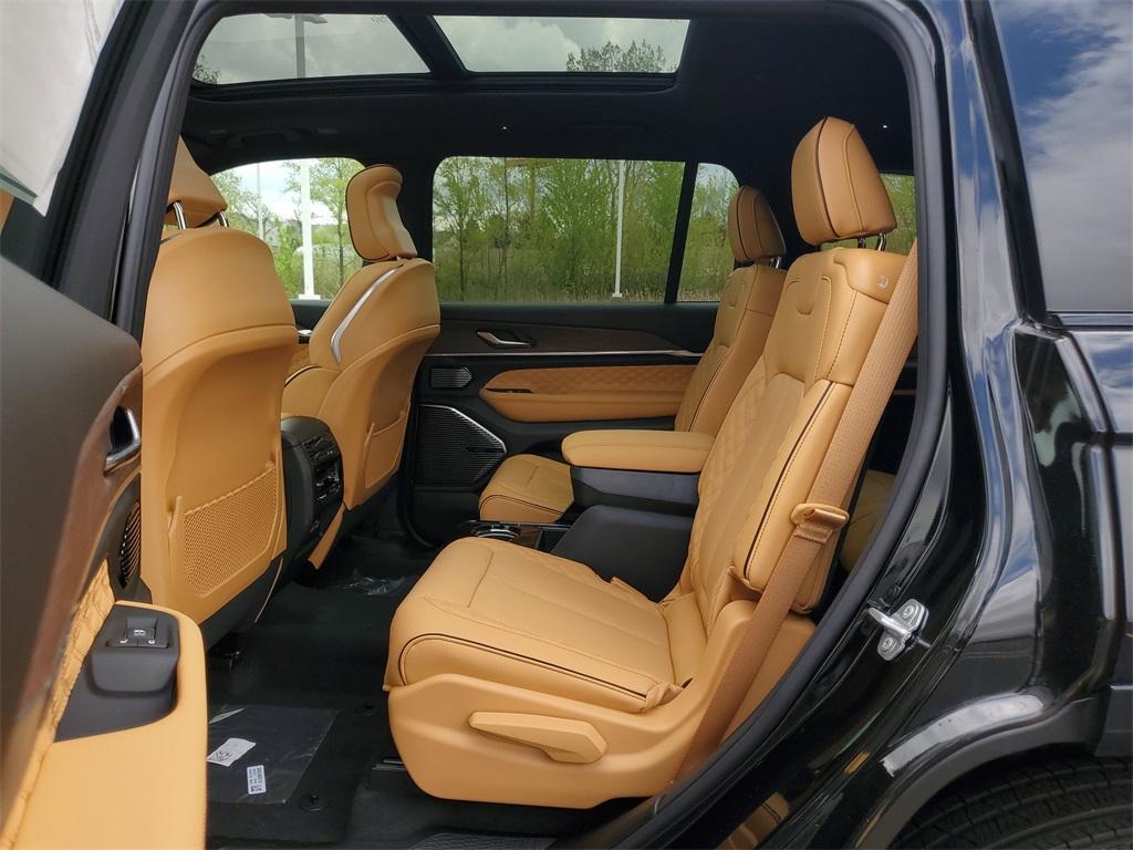 new 2025 Jeep Grand Cherokee L car, priced at $57,080