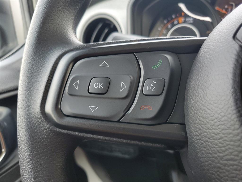 new 2025 Jeep Gladiator car, priced at $37,899