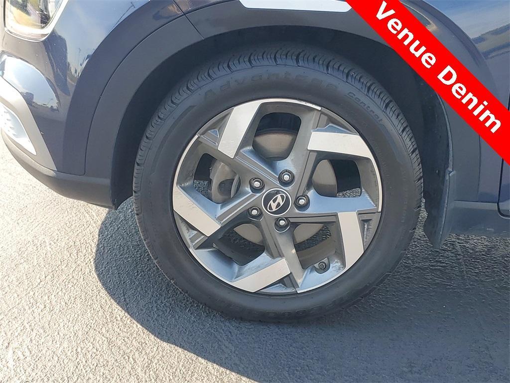 used 2021 Hyundai Venue car, priced at $15,995