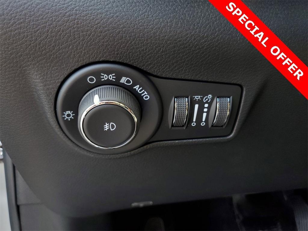 new 2025 Jeep Compass car, priced at $30,755