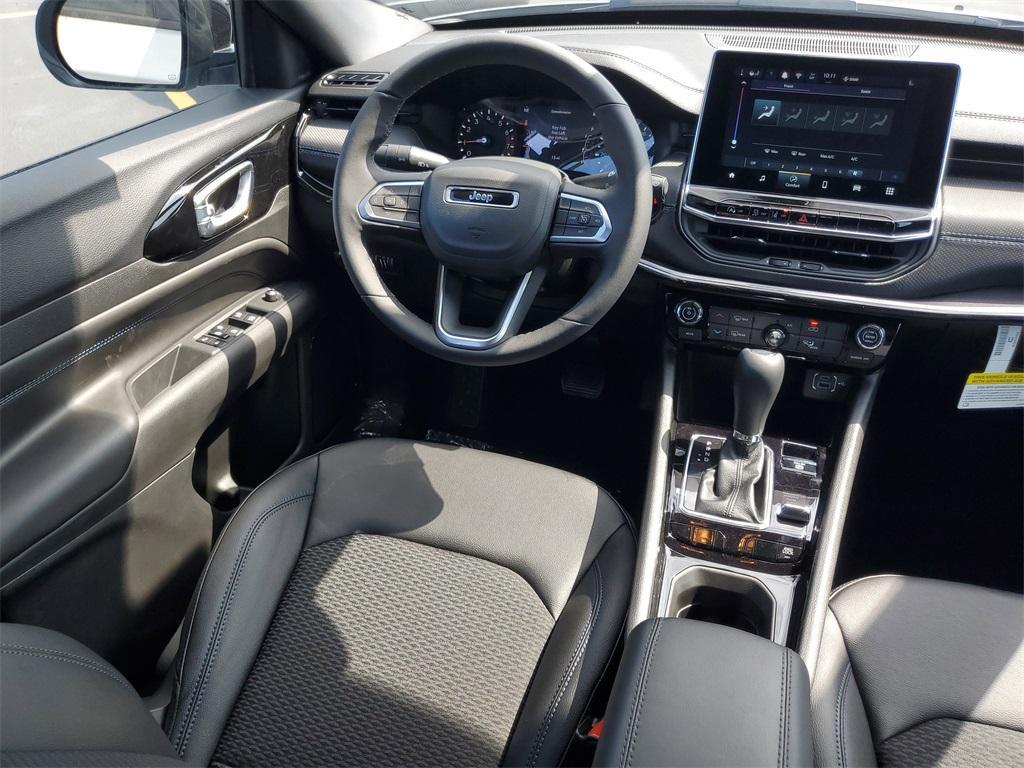new 2025 Jeep Compass car, priced at $27,490