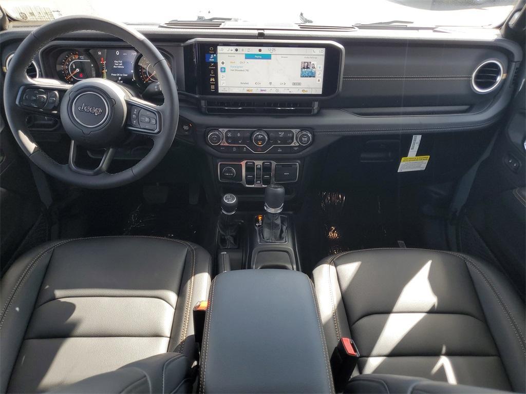 new 2025 Jeep Gladiator car, priced at $45,105