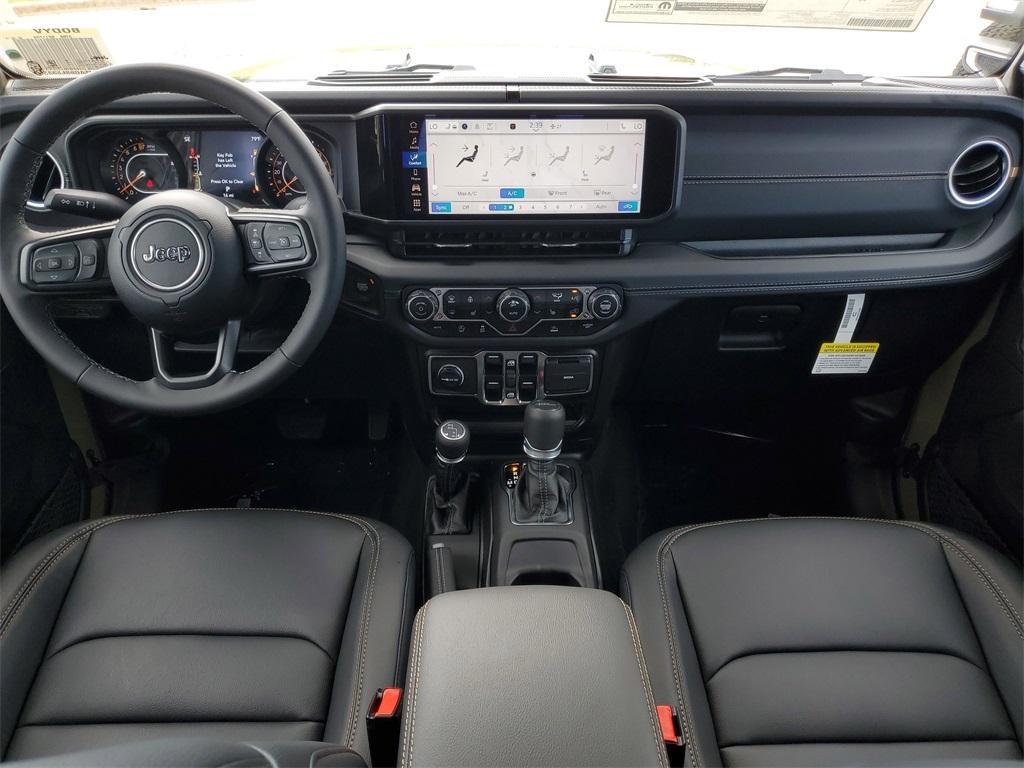 new 2025 Jeep Gladiator car, priced at $43,714
