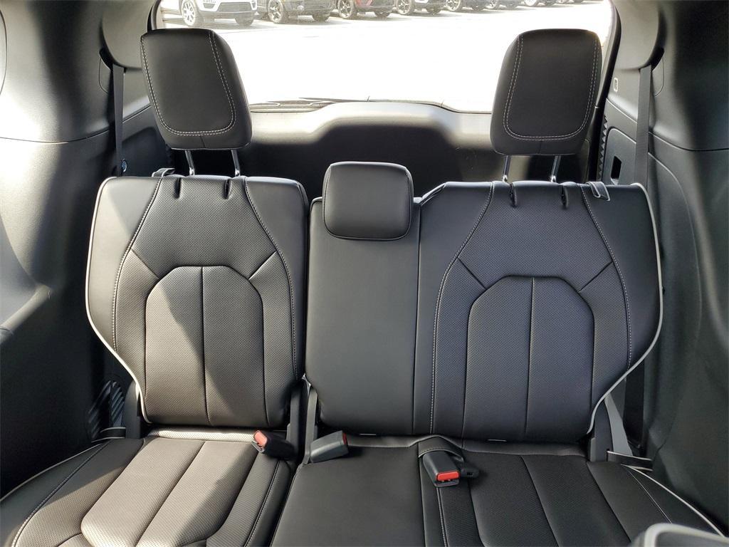 new 2025 Chrysler Pacifica car, priced at $49,771