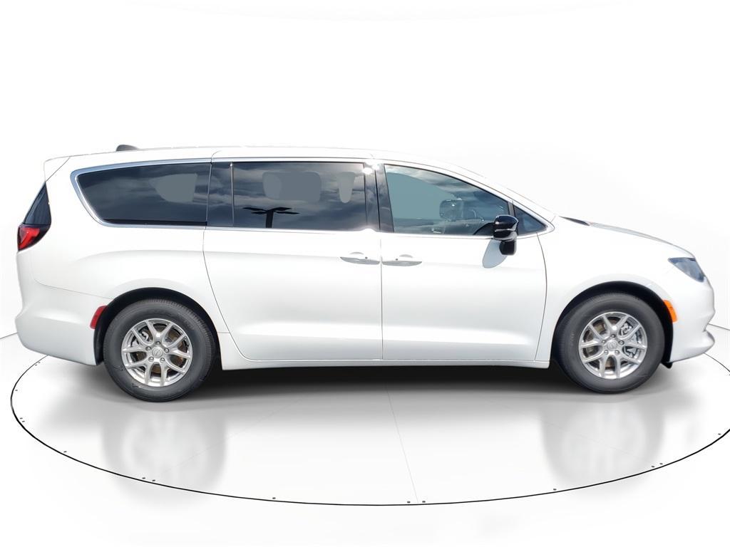new 2026 Chrysler Voyager car, priced at $40,490