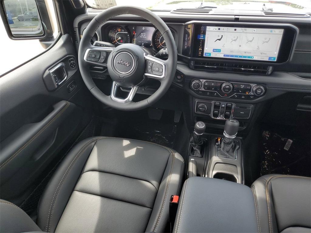 new 2025 Jeep Wrangler car