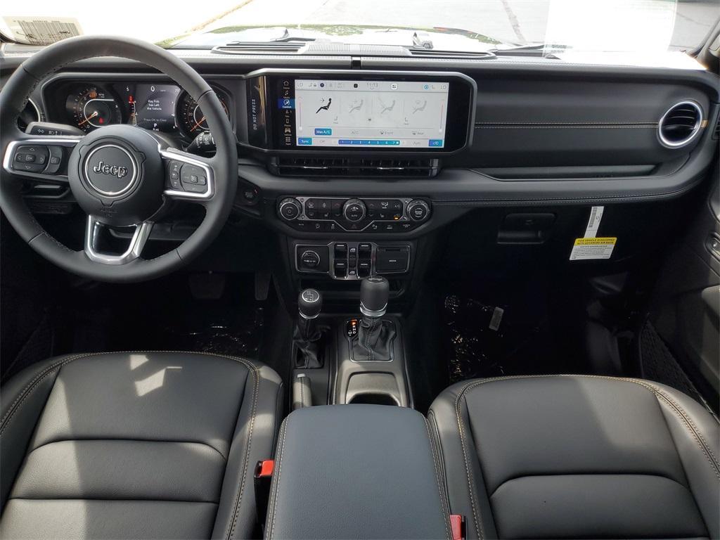 new 2025 Jeep Wrangler car