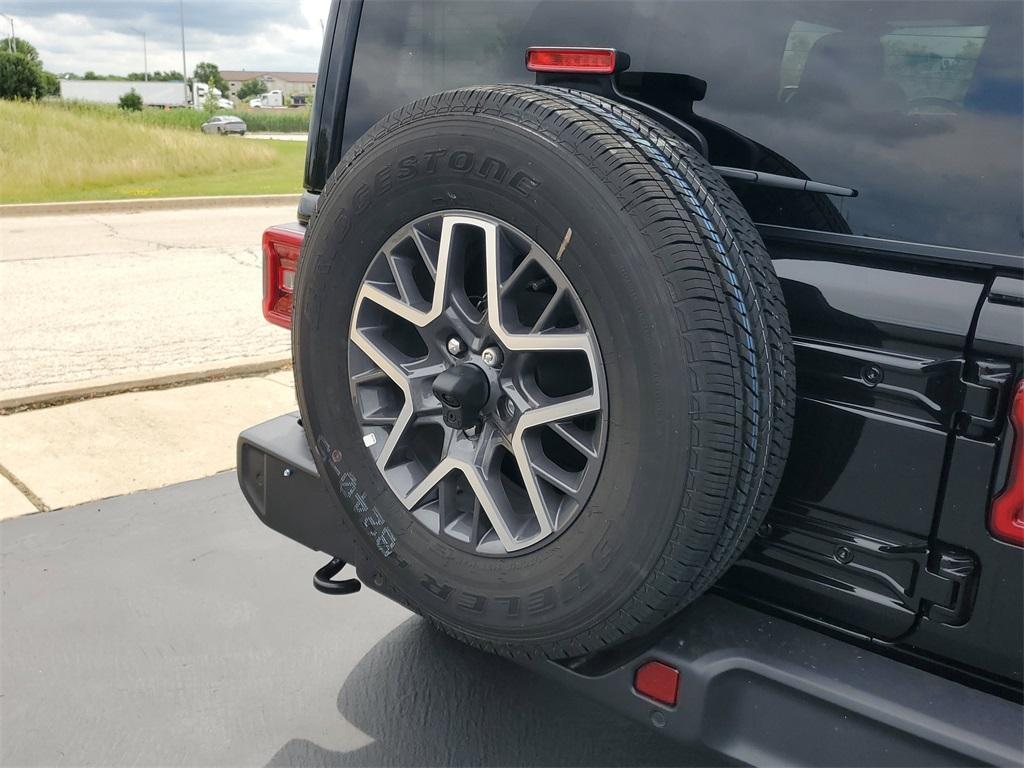 new 2025 Jeep Wrangler car
