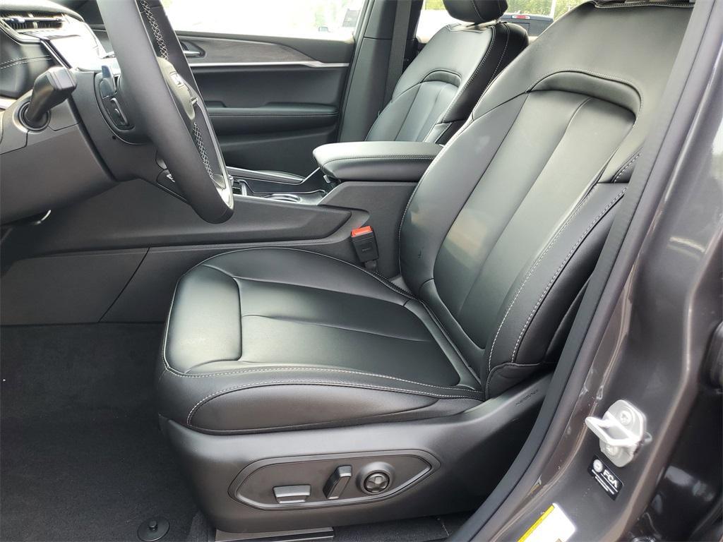 new 2025 Jeep Grand Cherokee L car, priced at $47,083