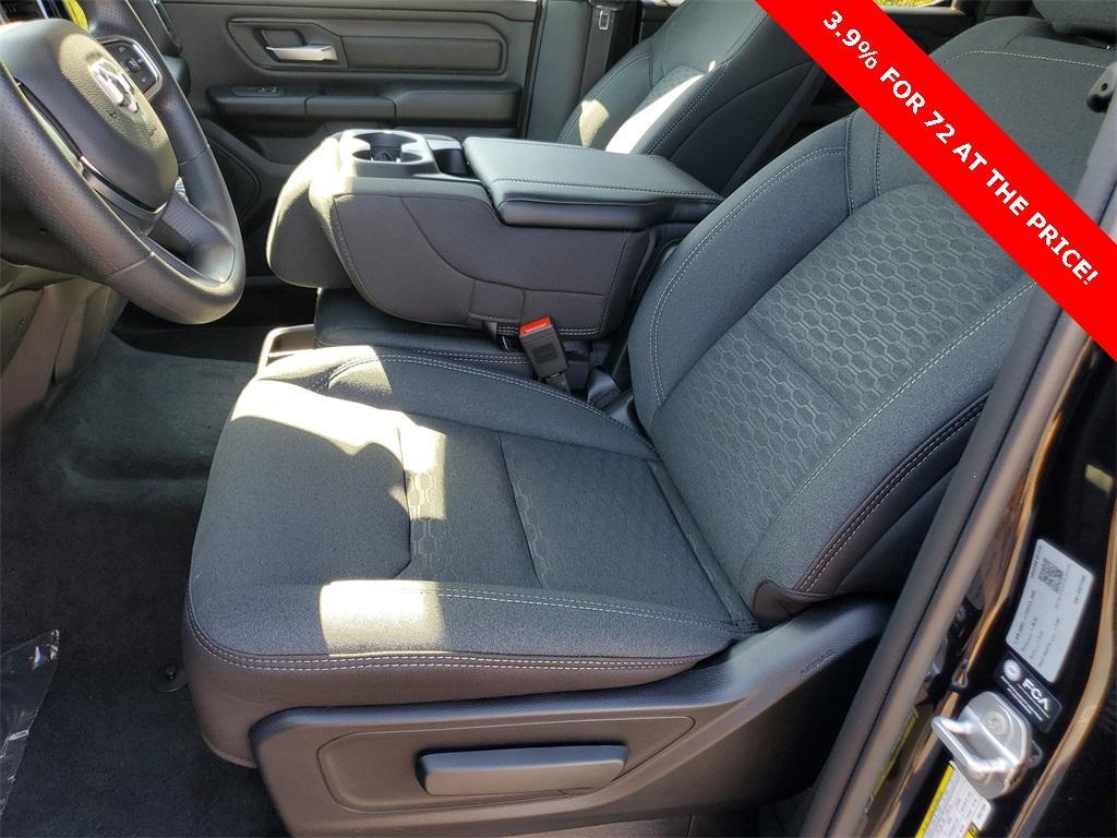 new 2025 Ram 1500 car, priced at $41,951