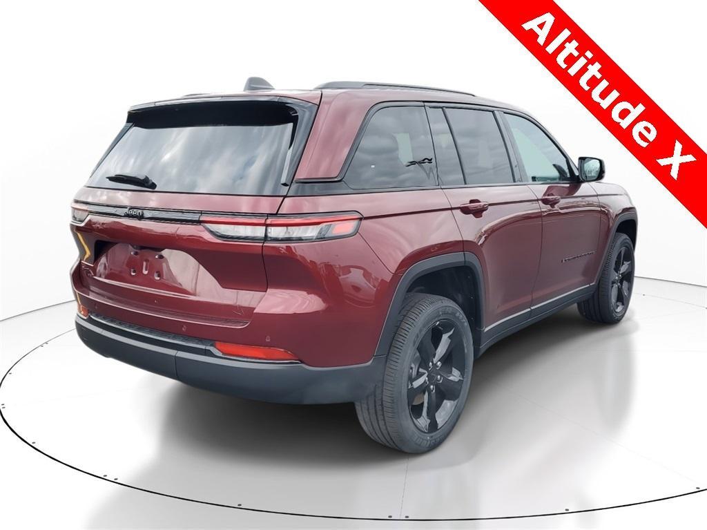 new 2025 Jeep Grand Cherokee car, priced at $44,170