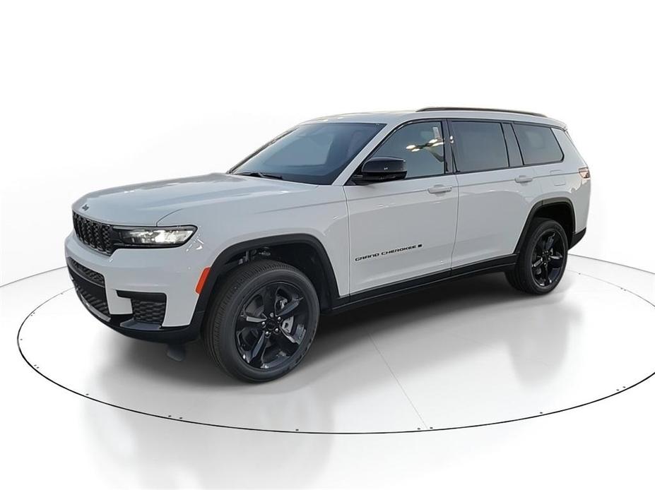 new 2025 Jeep Grand Cherokee L car, priced at $46,575