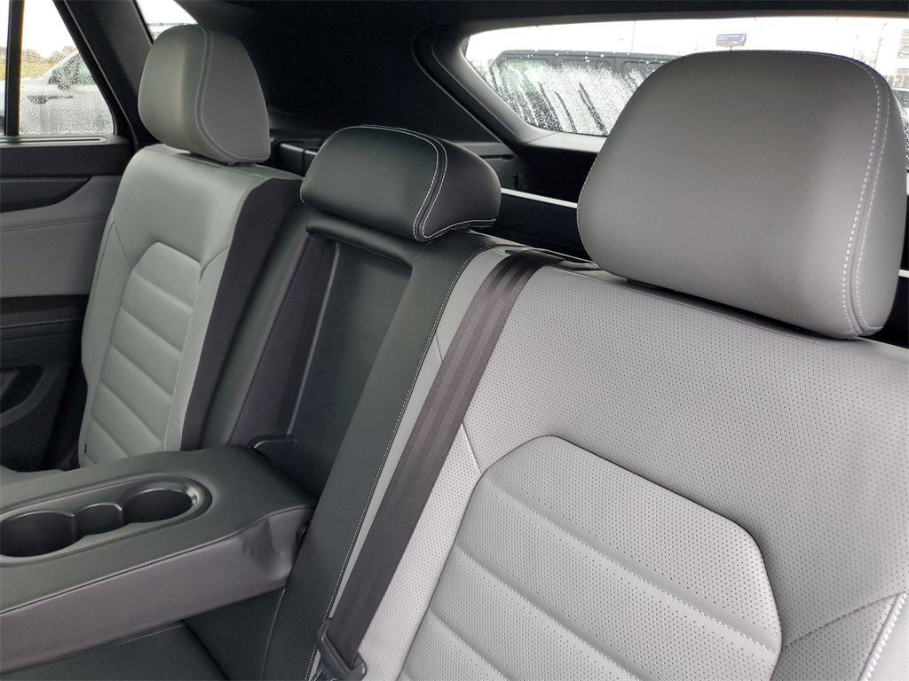 used 2024 Volkswagen Atlas Cross Sport car, priced at $35,477