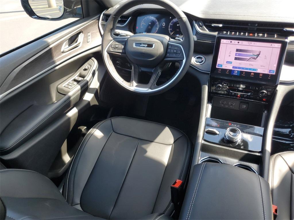 new 2025 Jeep Grand Cherokee car, priced at $41,862