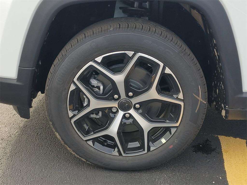 new 2026 Jeep Compass car, priced at $34,030