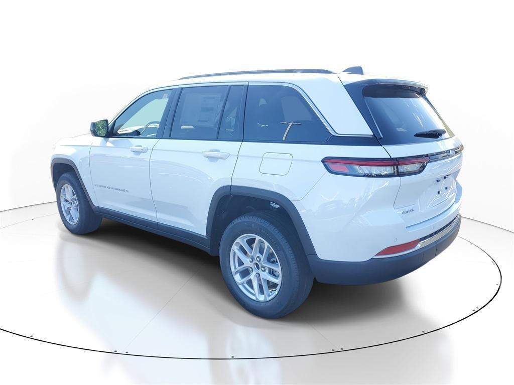 new 2025 Jeep Grand Cherokee car, priced at $39,030