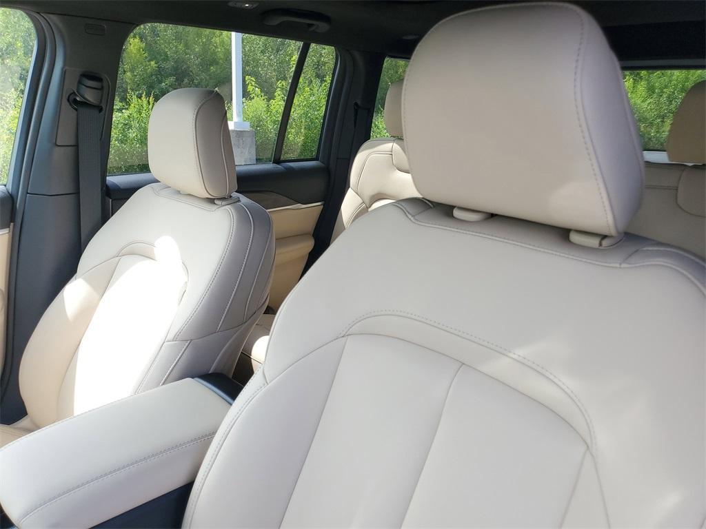 new 2025 Jeep Grand Cherokee car, priced at $44,408