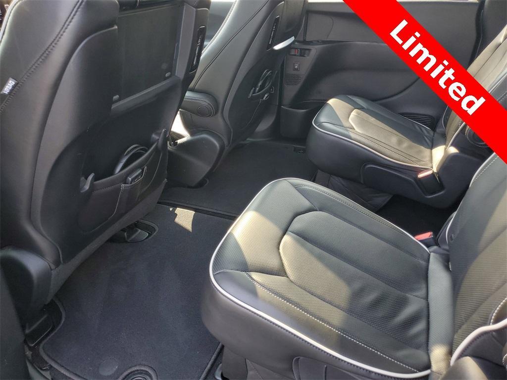 used 2019 Chrysler Pacifica car, priced at $24,394