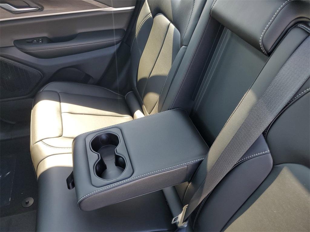 new 2025 Jeep Grand Cherokee car, priced at $41,353