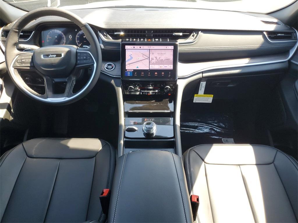 new 2025 Jeep Grand Cherokee car, priced at $41,353