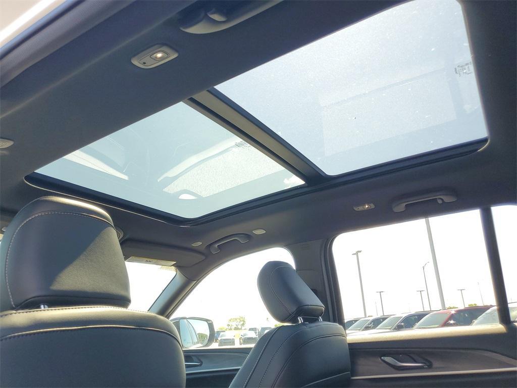 new 2025 Jeep Grand Cherokee car, priced at $41,353