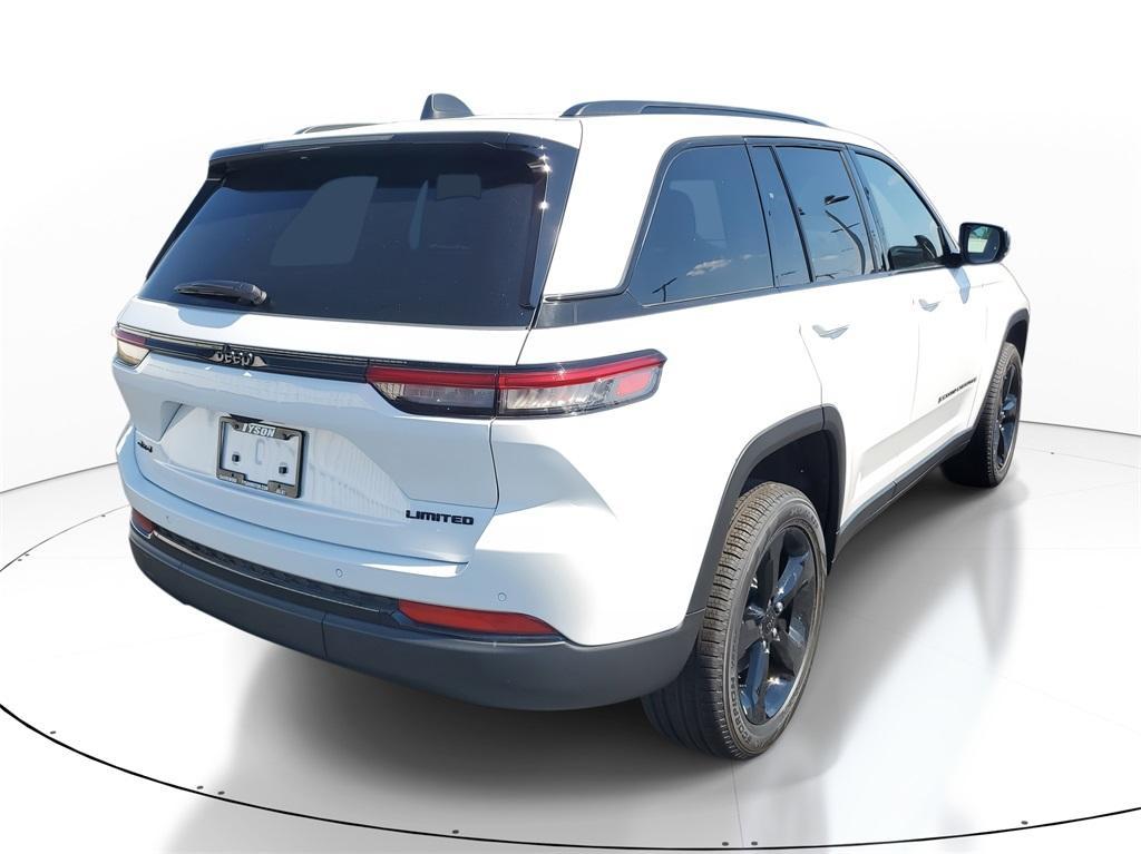 new 2025 Jeep Grand Cherokee car, priced at $41,353