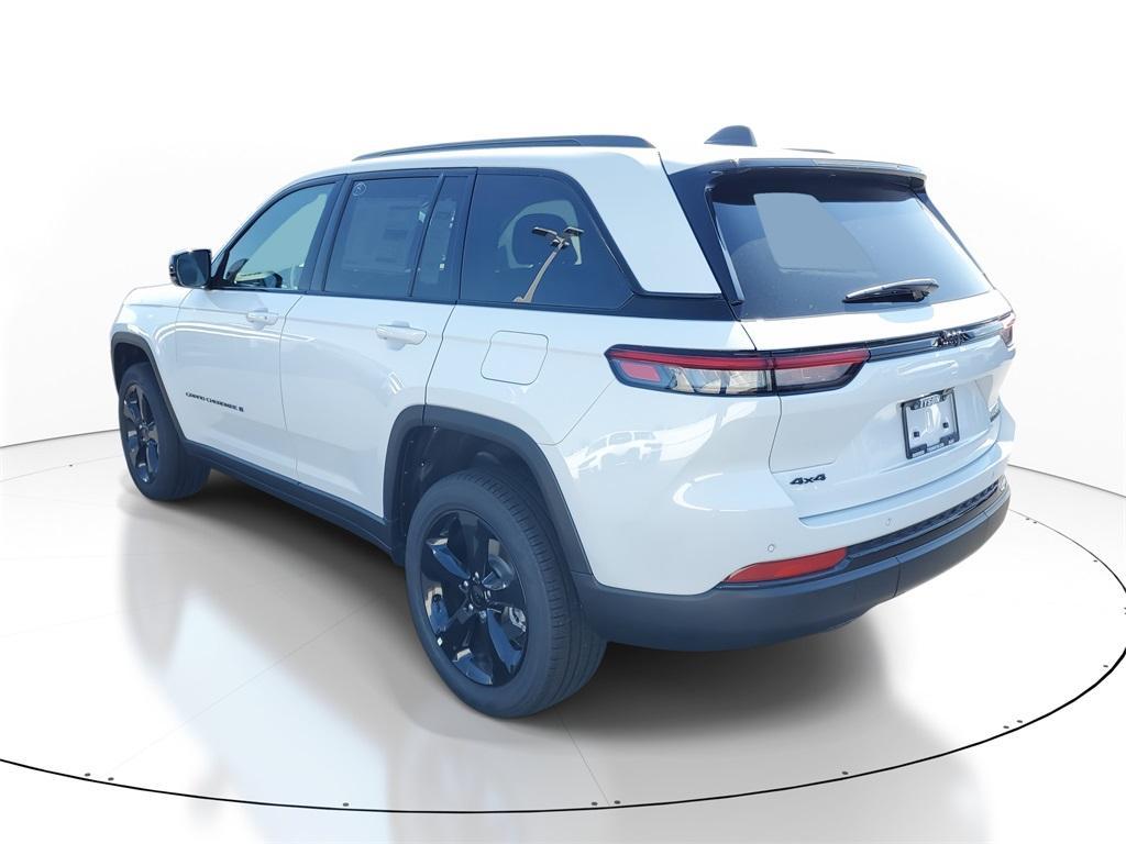 new 2025 Jeep Grand Cherokee car, priced at $41,353