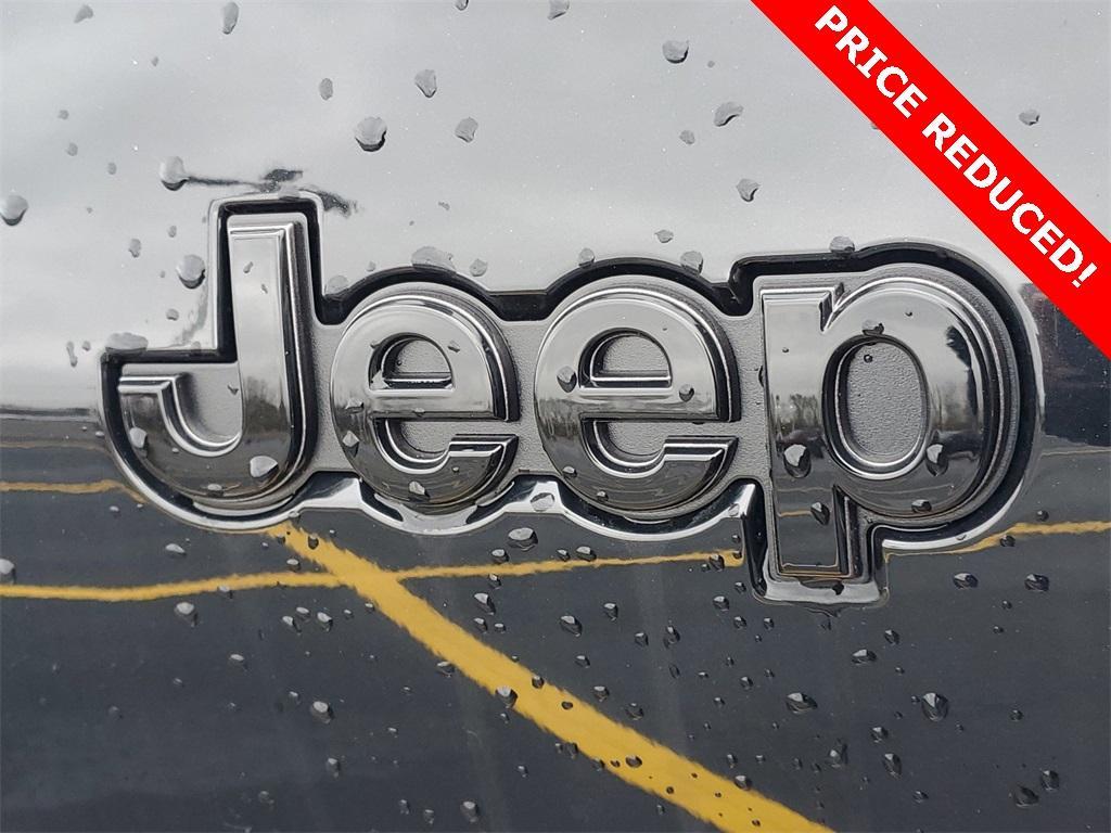 new 2025 Jeep Grand Cherokee L car, priced at $42,262