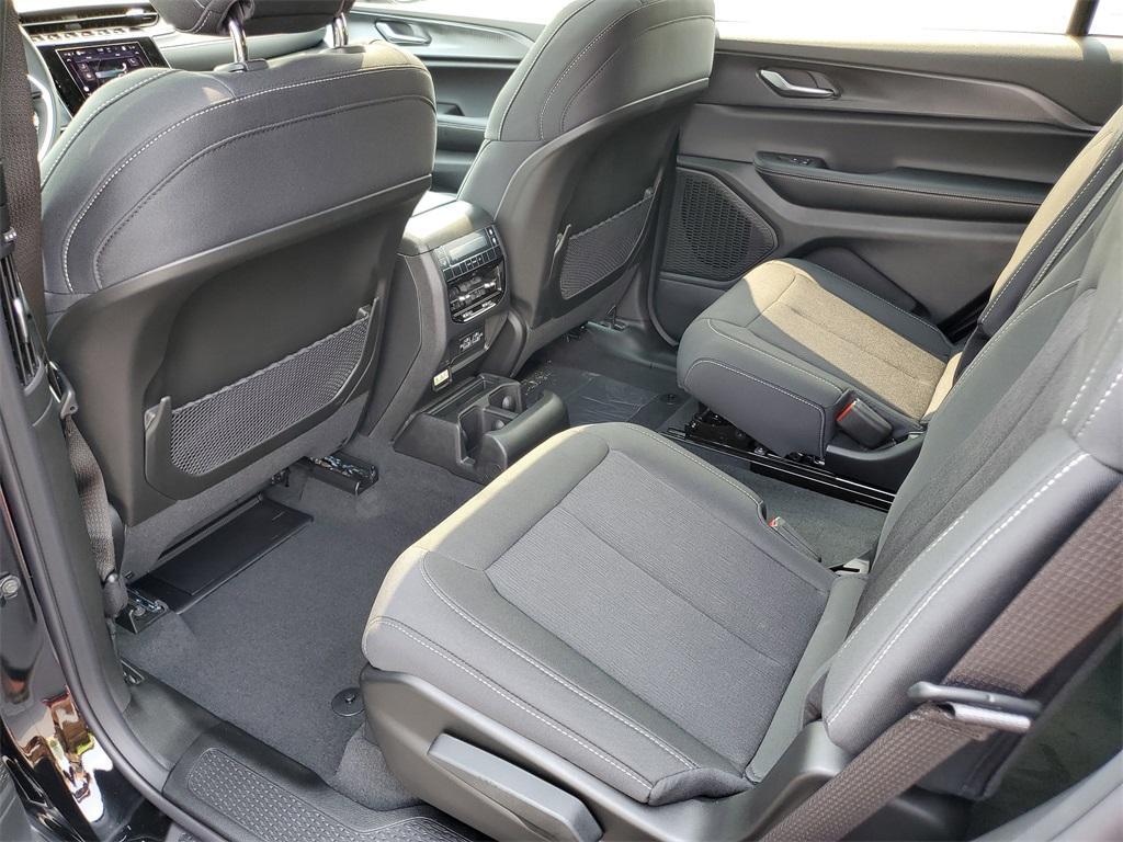 new 2025 Jeep Grand Cherokee L car, priced at $40,543