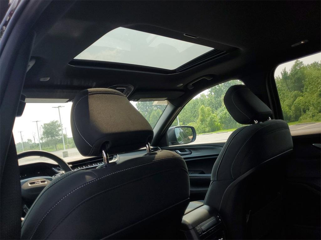 new 2025 Jeep Grand Cherokee L car, priced at $40,543