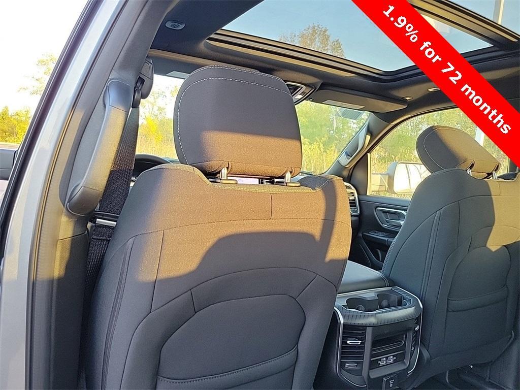 new 2025 Ram 1500 car, priced at $52,513