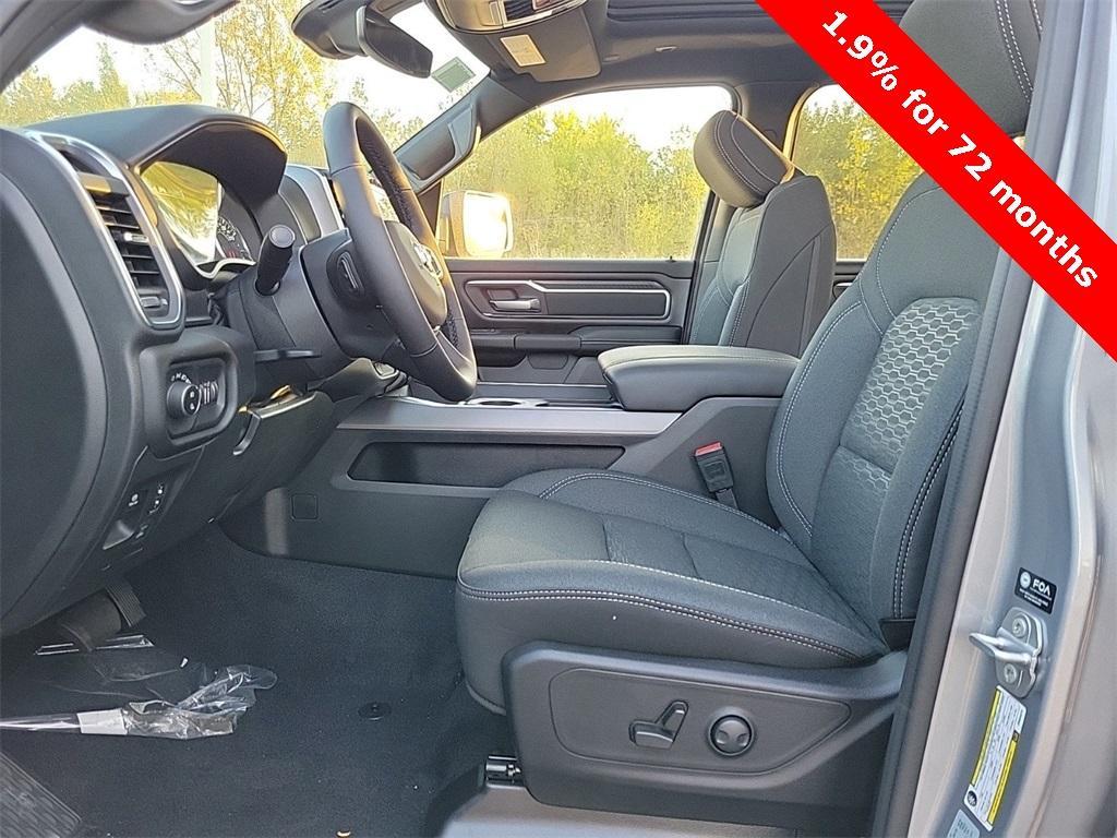 new 2025 Ram 1500 car, priced at $52,513