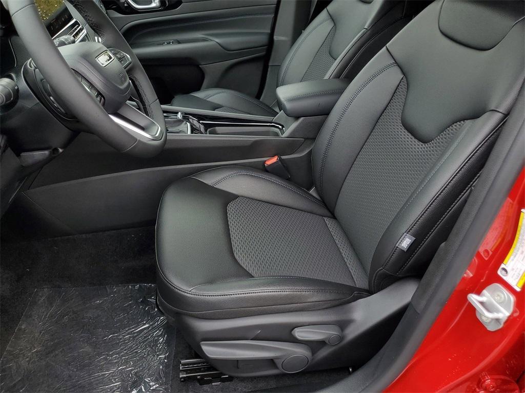 new 2026 Jeep Compass car, priced at $32,685