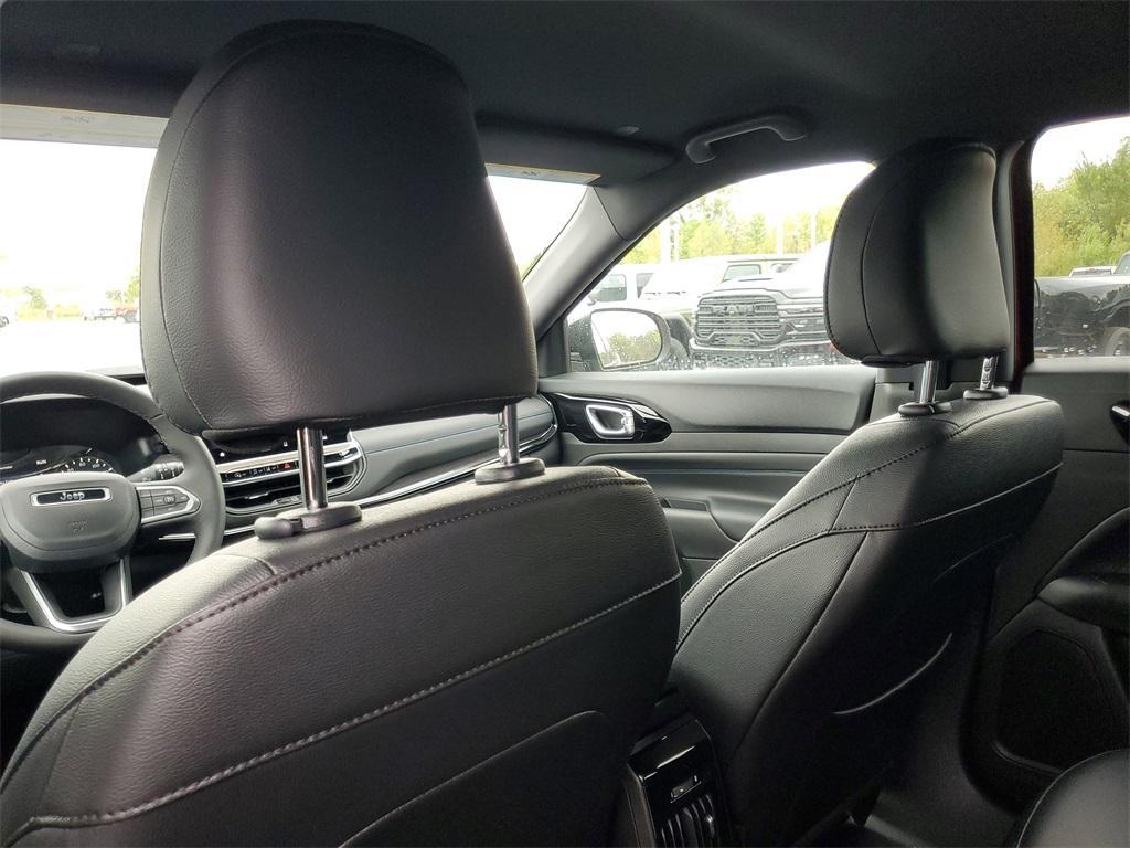 new 2026 Jeep Compass car, priced at $32,685