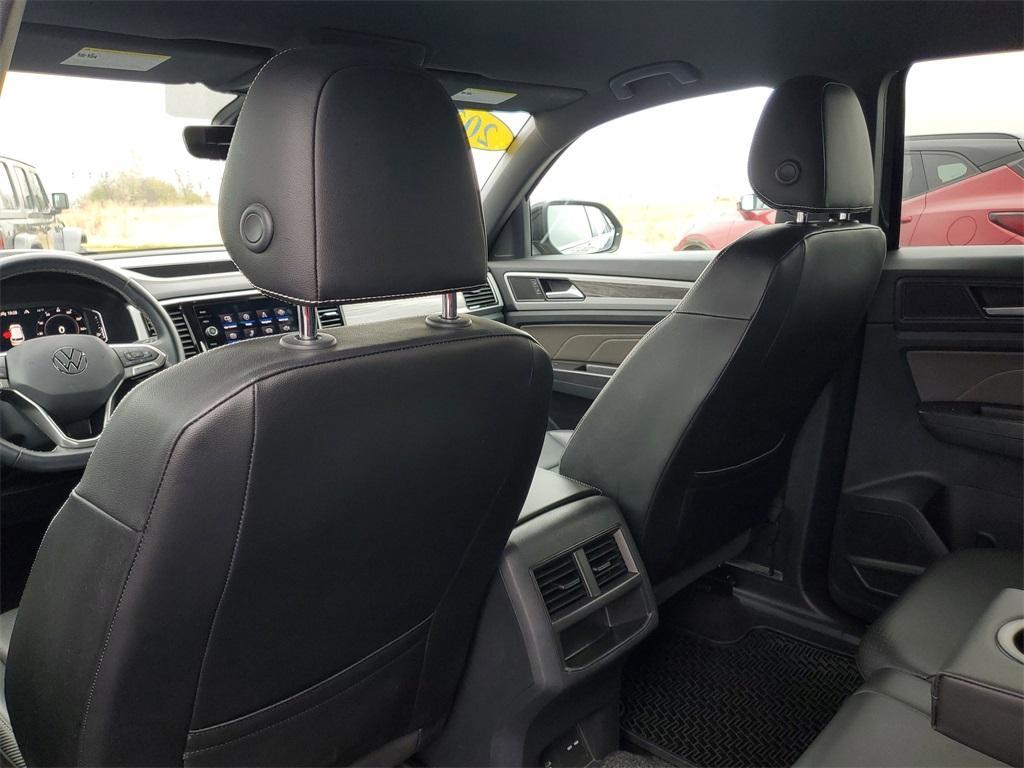 used 2022 Volkswagen Atlas Cross Sport car, priced at $25,488