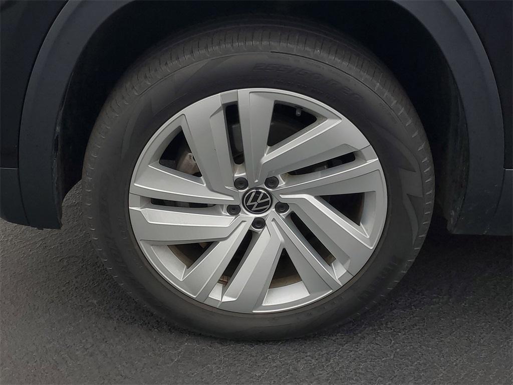 used 2022 Volkswagen Atlas Cross Sport car, priced at $25,488