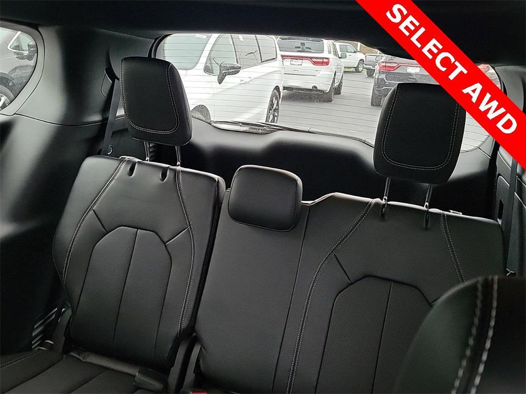 new 2025 Chrysler Pacifica car, priced at $46,030