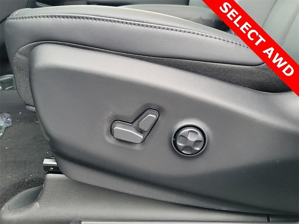 new 2025 Chrysler Pacifica car, priced at $46,030