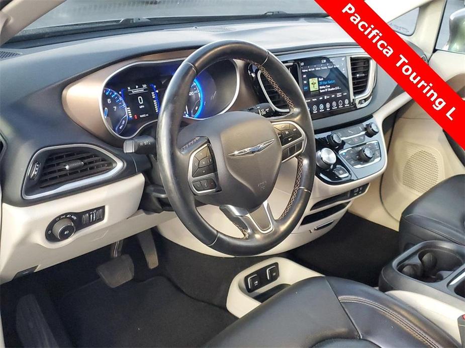 used 2018 Chrysler Pacifica car, priced at $15,477