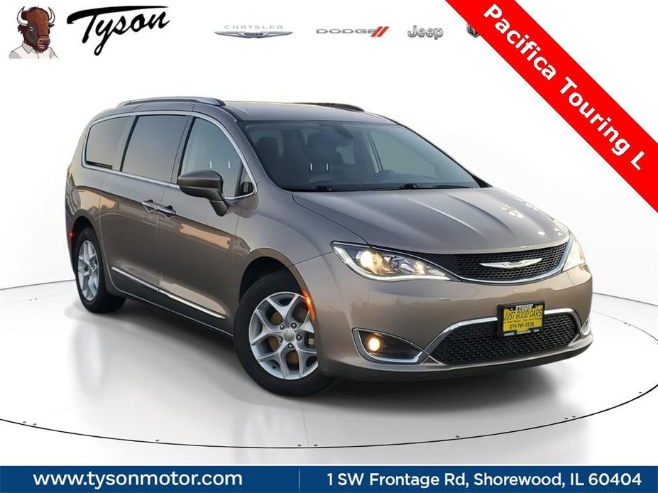 used 2018 Chrysler Pacifica car, priced at $15,477