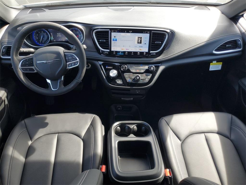 new 2026 Chrysler Pacifica car, priced at $45,280